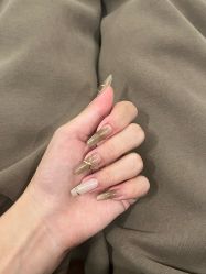 -猪猪女孩日式美睫美甲