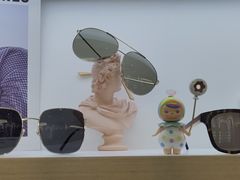 -无界眼镜MaxLess(南翔印象城店)