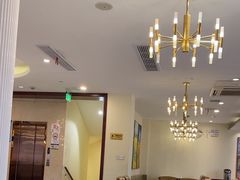 -老人和饭店(淮海中路店)
