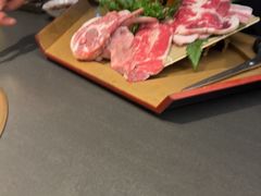 -铭牛烧肉·和牛海鲜自助(高新月牙湖店)