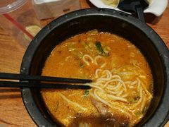 -桥思缘云南过桥米线