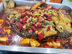 麻辣巫山烤鱼-春和楼湘辣家常菜