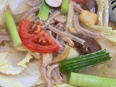 -牛小隆牛肉面馆(四牌楼店)