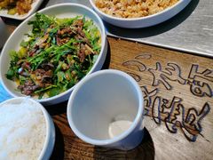 -龙巢盱眙龙虾·牛蛙·烧烤宵夜(八卦岭店)