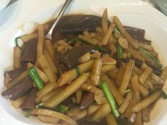 -品味居·首店·大连鲜活海鲜大连菜(东港店)