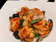 黑蒜大千虾球-北京四季酒店·采逸轩