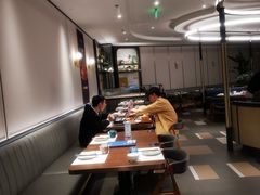-港丽餐厅(正大店)