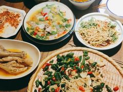 -二孃鸡爪爪(东风路总店)