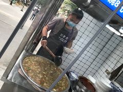 -刘老虎肉丸糊辣汤(总店)