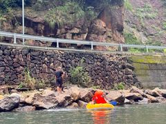 -安吉龙王山峡谷漂流