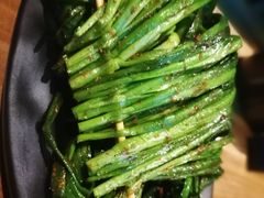 -路边摊小炉子烧烤