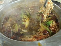 -武记碳锅鱼大盘鸡(杜岭街店)
