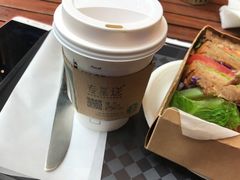 -星巴克(大宁店)