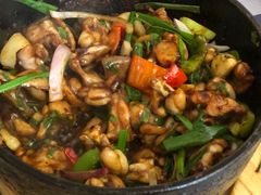 牛蛙煲-小粤楼·怀旧粤菜(万辉国际广场店)