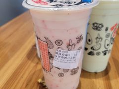 榴莲草莓-花姨·老电影院果汁冰(88号店)