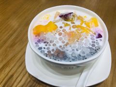 杂果水晶世界-遇见甜品站(魁奇店)