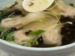 绉纱鸡汤馄饨-君来湖滨饭店·渔餐厅