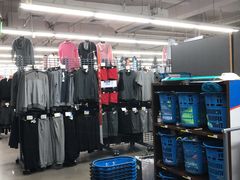 -迪卡侬(西三旗店)