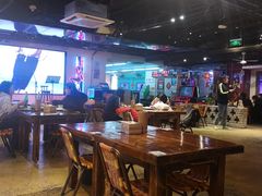 大堂-马路牙子地桌烤肉(工体店)