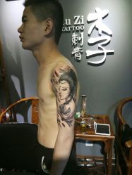 -木子·纹身店TATTOO穿孔·洗纹身