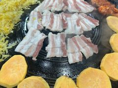 -海花锅盖烧烤店(怡馨家园店)