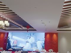 -聚春园自助餐厅(东街口店)