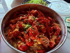 -乡土黄·鲜牛肉火锅·小龙虾(兴业街店)
