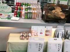 零售区-老乡鸡(紫桐新村店)