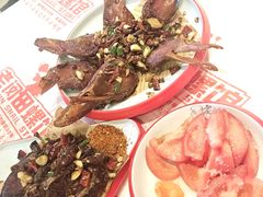 -老闵田螺馆·南昌市井菜·特色小吃(总店)