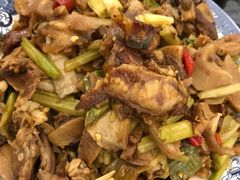 -牛八宝桂林米粉(八里庄店)