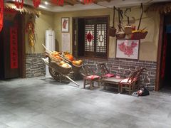 -鱼满舱·鲜活海鲜·正宗鲁菜