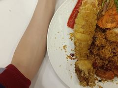 -粤盛海鲜平价店(洛溪食街店)