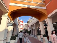 -佛罗伦萨小镇广佛名品奥特莱斯(疏港路店)