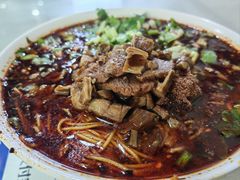 -崇州余荞面(落虹桥店)