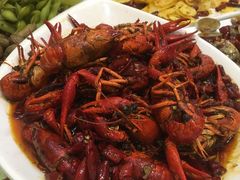 -扒虾小妹儿麻辣海鲜(宏图街店)