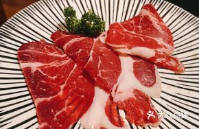 Premium Snowflake Beef Sukiyaki Hot Pot