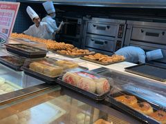 面包甜点陈列柜-東更道点心行(文化东路店)