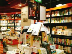 -西西弗书店(城西银泰城店)