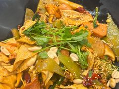 -醉人椒麻辣香锅(王府井喜悦店)