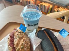 -抱抱地球咖啡馆(国家海洋博物馆店)
