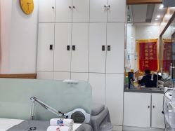 -靓芙泉专研痘痘肌