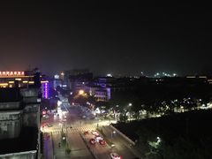 -悦吧·360°全景天台酒吧(象山店)
