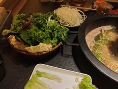 -晓宇重庆火锅(西安荟聚店)