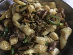 藕尖炒杂-香竹农庄•传统竹筒饭(十年店)
