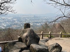 -灵岩山风景区