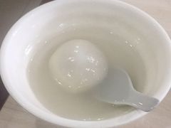 -老西白点心店