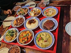 -蓝田九大碗民俗食府(蓝田店)