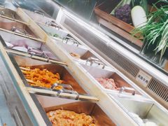 -金滏山烤肉·海鲜·火锅自助餐厅(襄阳万达店)