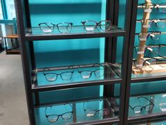 -Trend1881视光·蔡司视觉(领展广场店)