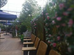 -临界音乐酒馆·小龙虾·江湖菜(华熙LIVE·鱼洞店)
